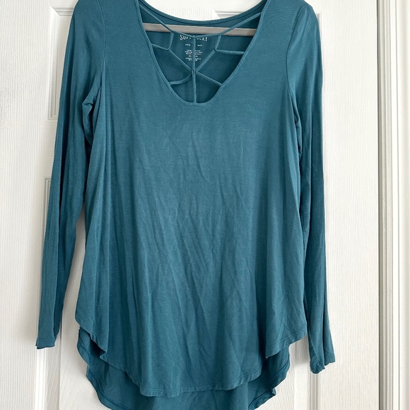 American Eagle Outfitters Tops - American Eagle soft and sexy long sleeve top